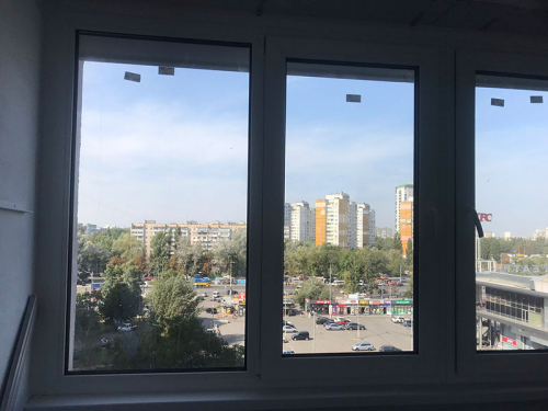 Засклення лоджії, Київ, Глушкова